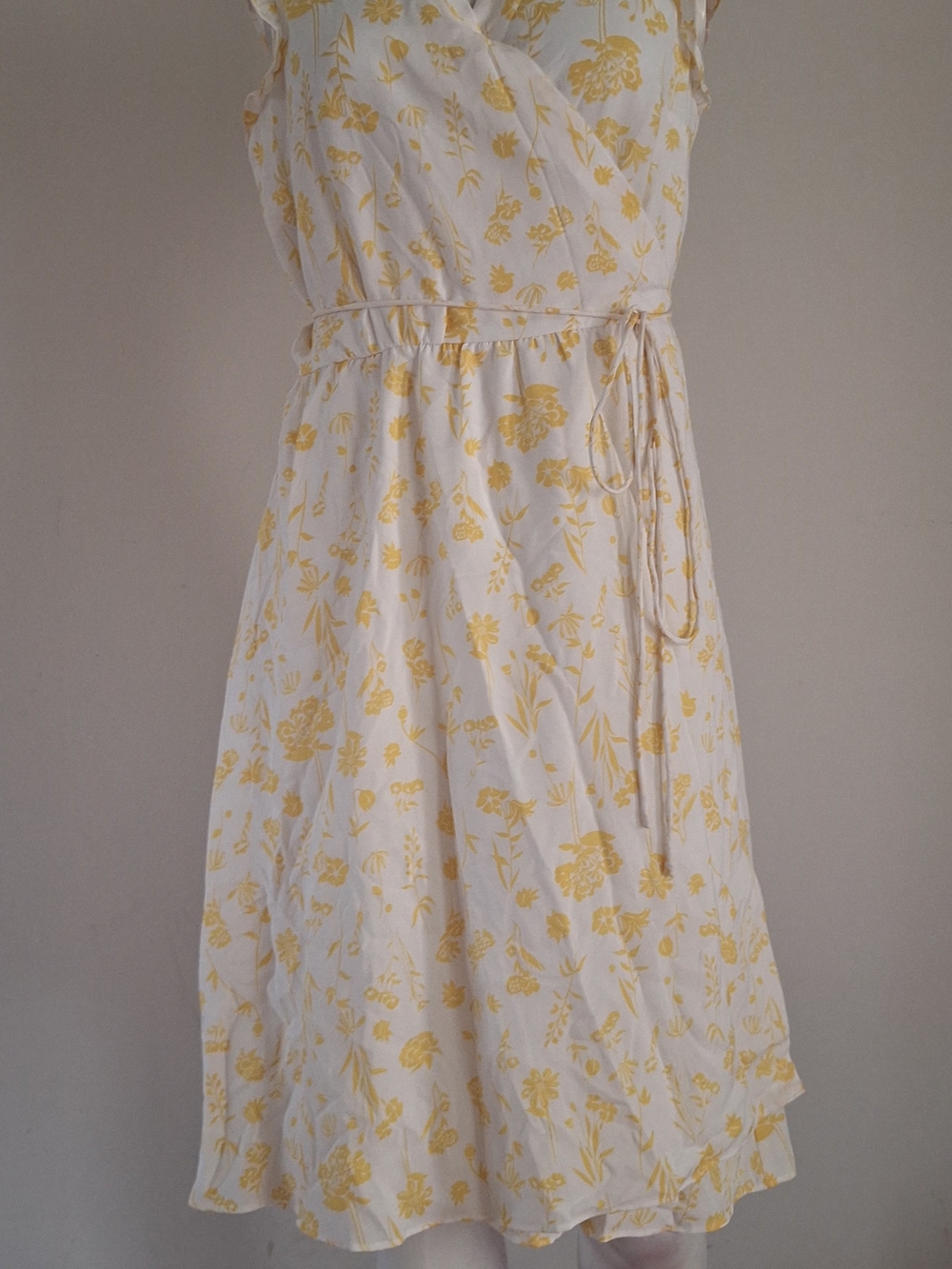 Gorgeous Ann Taylor Yellow Floral Wrap Summer Dress Sz 12 Nwt